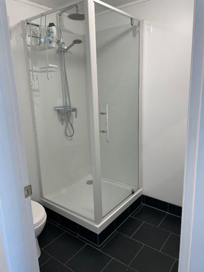 Pool House - One Bedroom Self Contained Unit Motueka Bagian luar foto